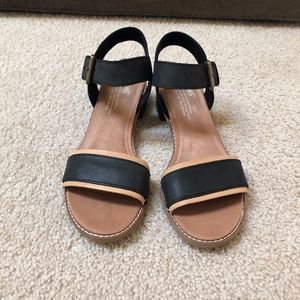 TOMS Black Suede Camilia Sandals